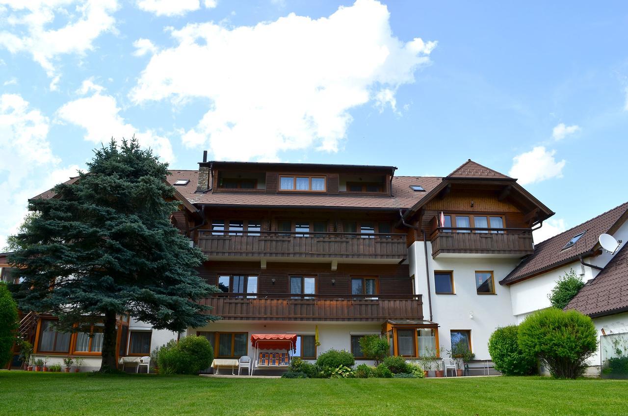 Appartementhaus Novak Mariapfarr Luaran gambar